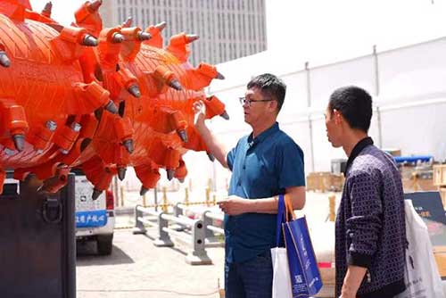 上海开运体育(中国)官方网站参展第十八届鄂尔多斯国际煤博会取得圆满成功(图3)